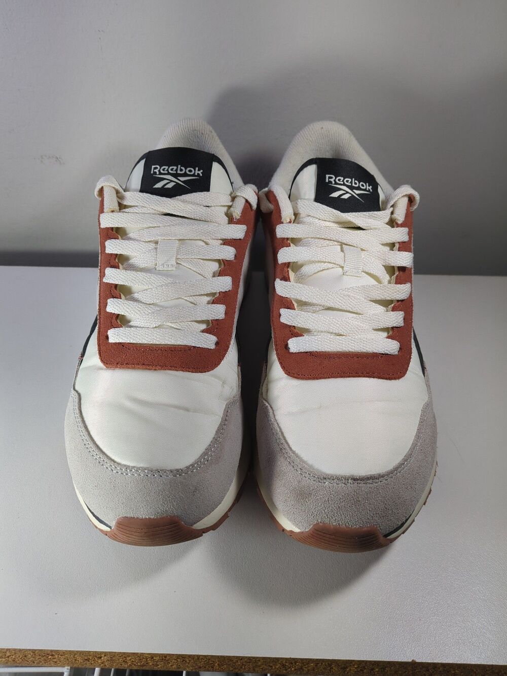 Reebok Men’s US 9.5 Classic Leather Sneakers Cream Rust Black | AR30193M - Picture 3 of 12